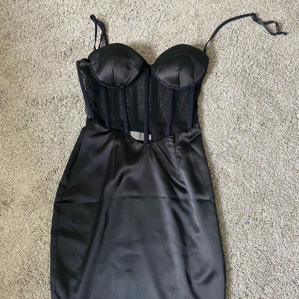 Meshki body con cage dress